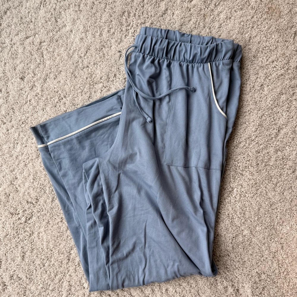 Lucky Brand Women's Light Blue Pajama Pants - Picture 4 of 8